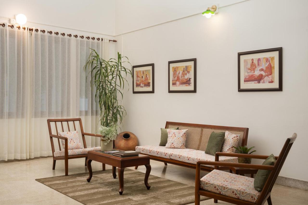 The Sacred Lotus Ayurveda Wellness Retreat Otel Kochi Dış mekan fotoğraf